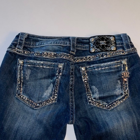 MISS ME 27 Signature Boot-cut distressed 5 Pocket Jeans Low Rise Factory Fading - Picture 12 of 16